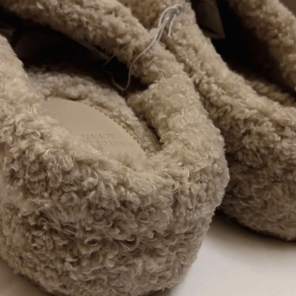Abercrombie & fitch Shepra slippers closed toe - Picture 3 of 5